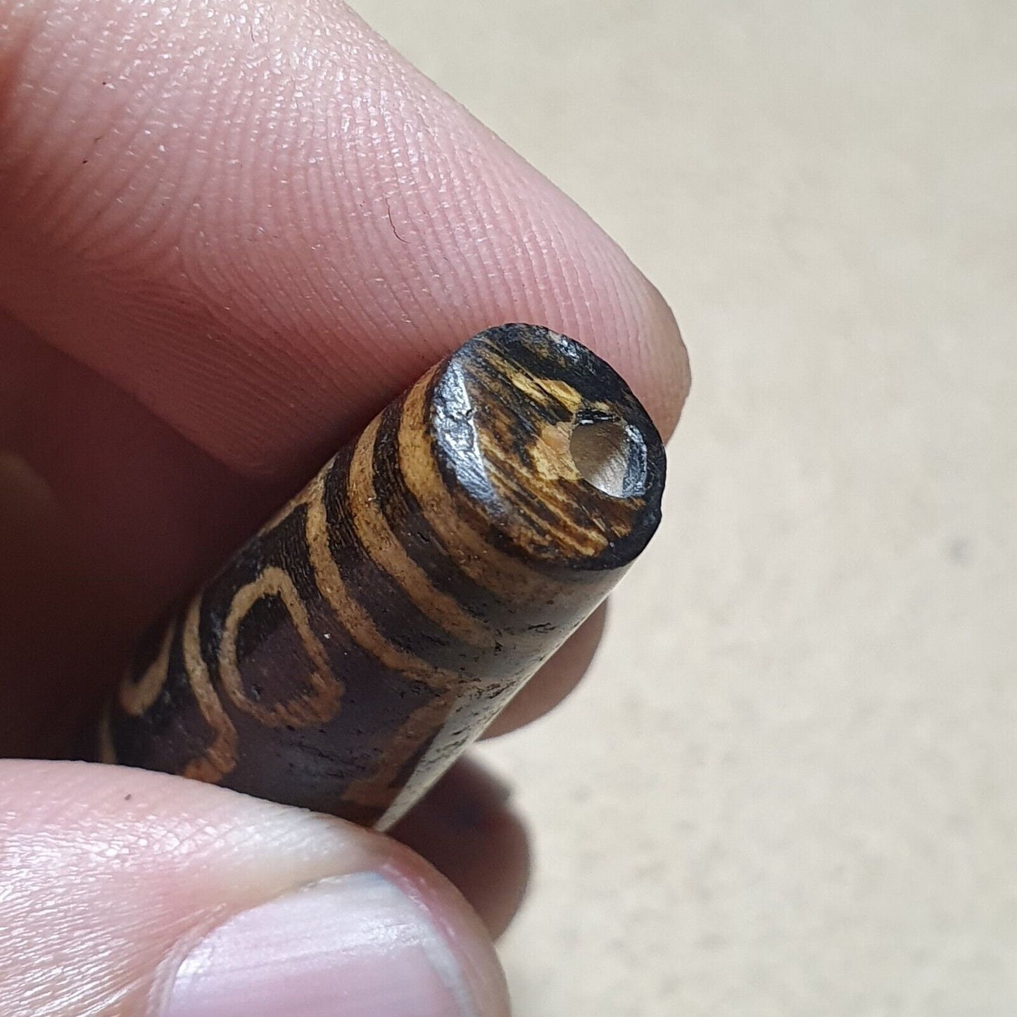 Eyes pattern antiquity trade pumtek petrified wood bead 57..4mm