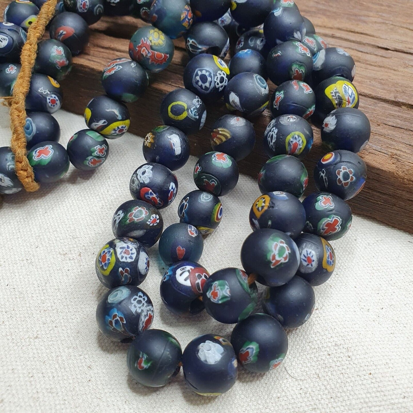 Vintage Floral Glass Bead Strand: Venetian African Style (15mm)