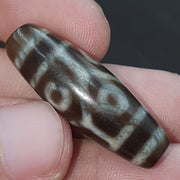 Round totem heaven 6 eyes tibetan old agate dzi bead amulet pendant