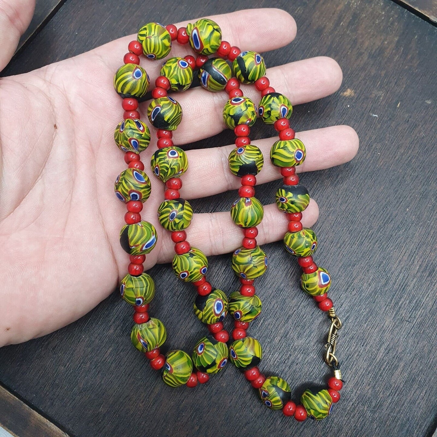 Vintage red white heart 6mm & roman style green gabri eyes beads necklace