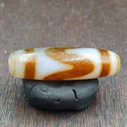 Soft skin tibetan bead old agate tiger teeth dzi pure amulet tibet eyes