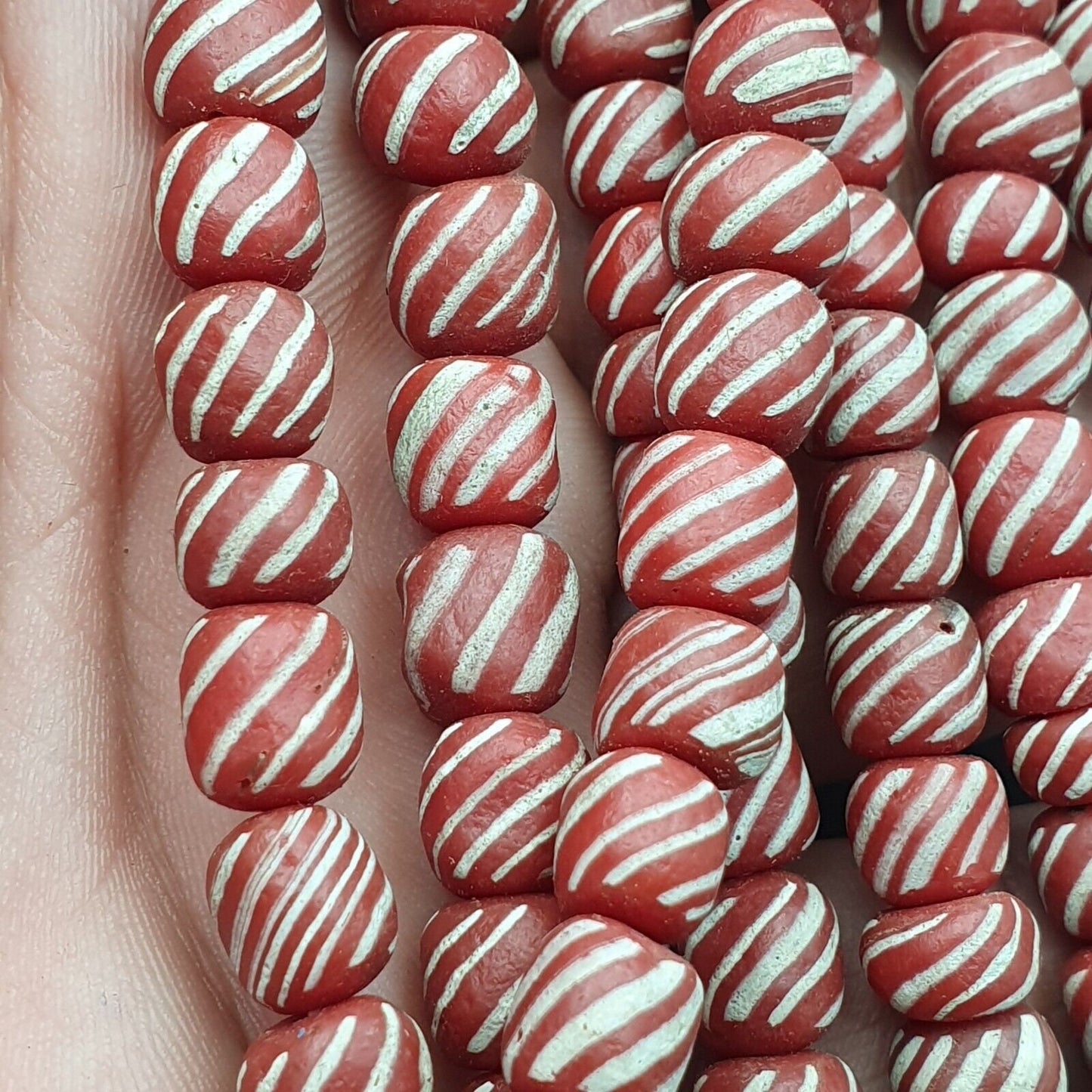Lot 2 vintage old african red & white glass  stripes beads 7-9mm beads strandGift