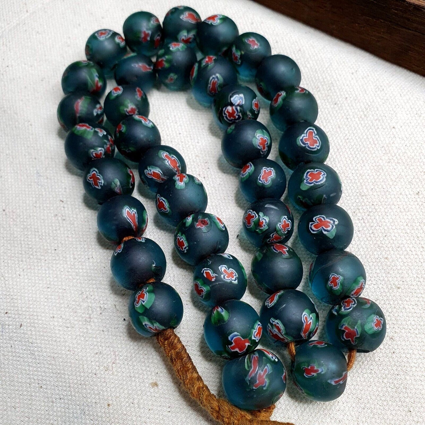 Vintage venetian-african murano style floral green glass beads strand 15-16mmGift