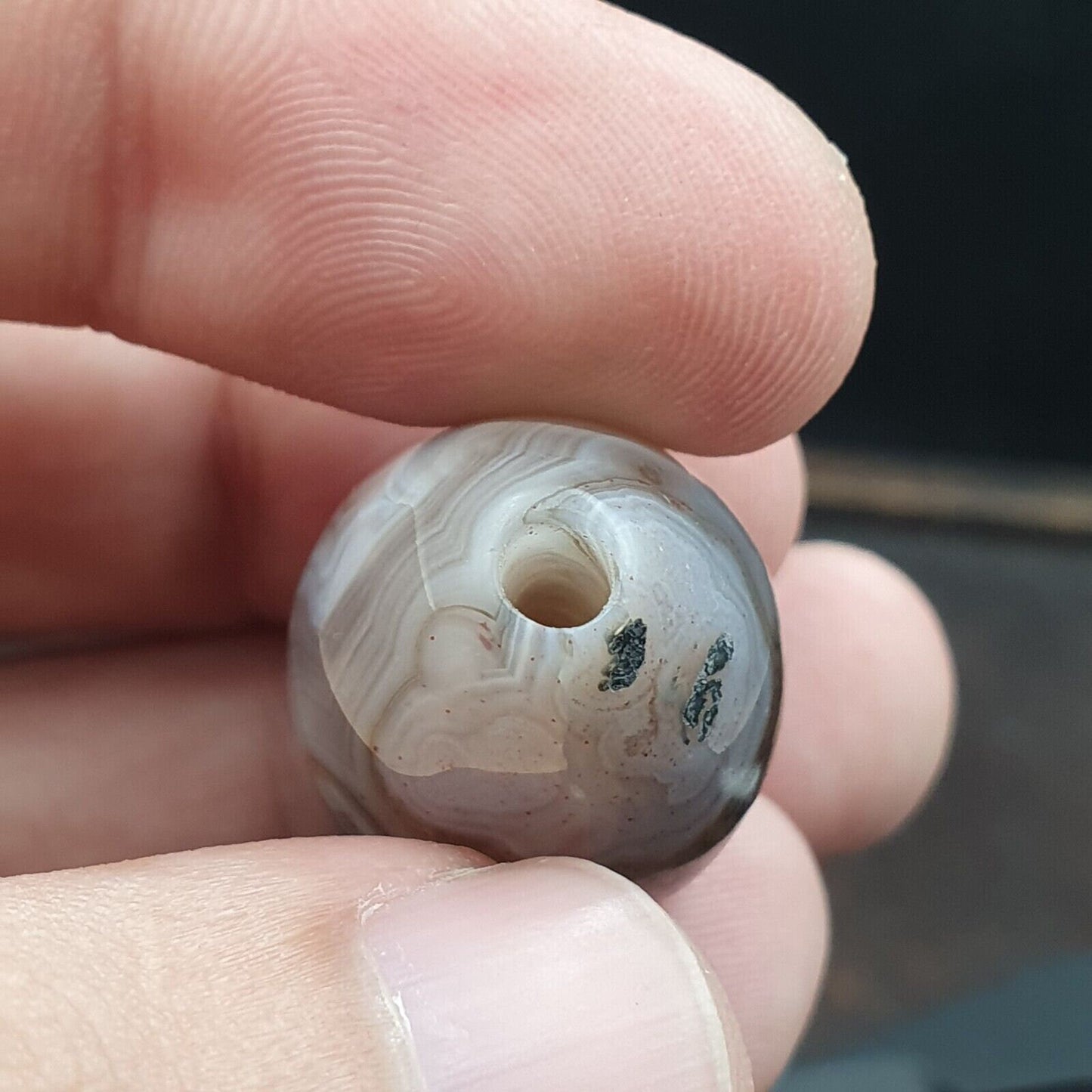 Rare antique natural gray agate stone bead from himalayas #gry-1