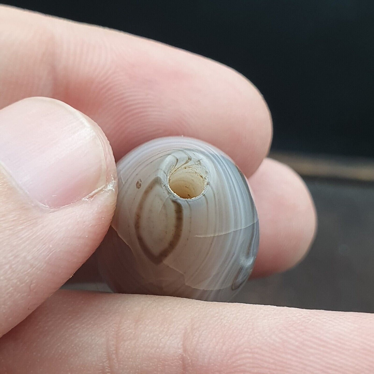 Rare antique natural gray agate stone bead from himalayas #gry-1