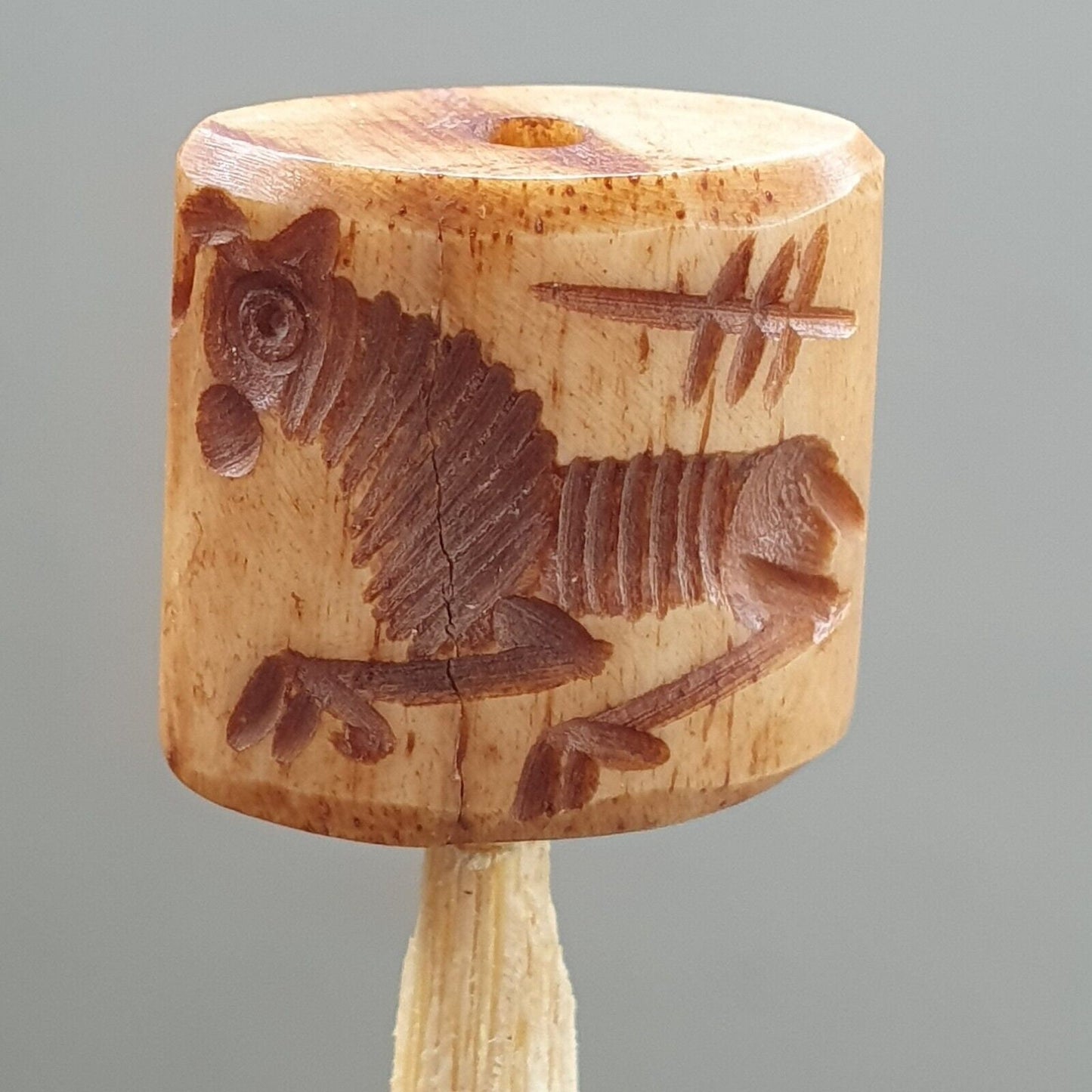 Antique vintage seal bead "mysterious animal intaglio stamp bne-2