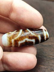 Rusted antique himalayan indo tibetan white agate dzi bead amulet  #3-5
