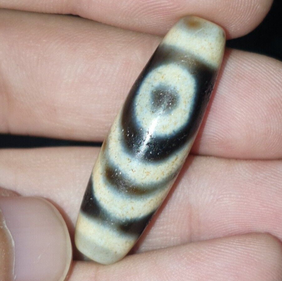 Himalayan Agate Dzi Bead: Indo Tibetan 2-Eye Amulet