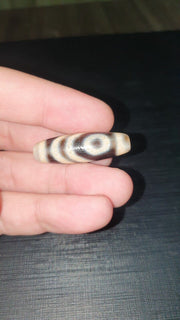 Himalayan Agate Dzi Bead: Indo Tibetan 2-Eye Amulet