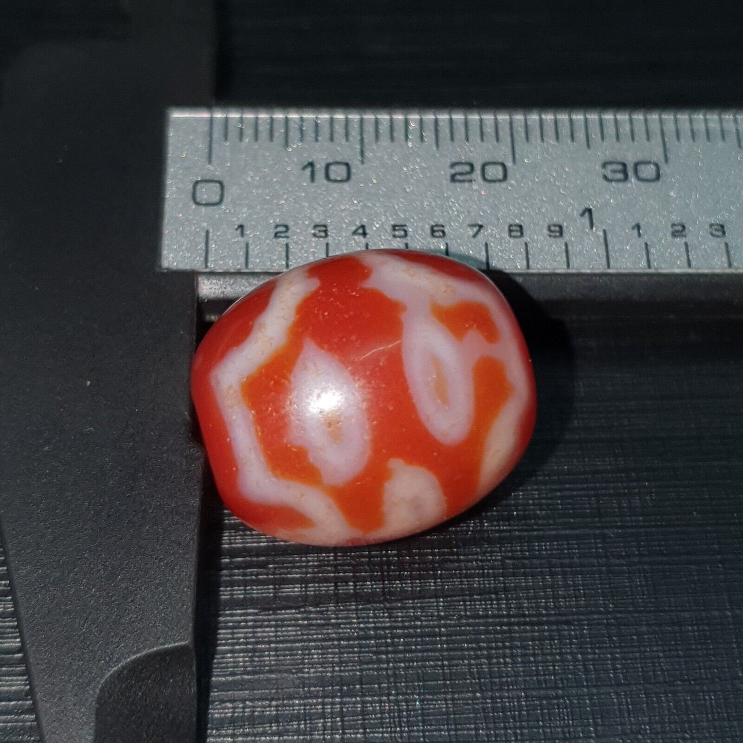 Himalayan indo tibetan red agate dzi amulet bead otb-2