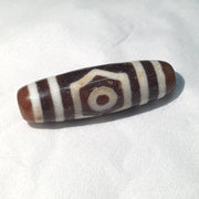 Vintage old himalayan indo tibetan 3 eyes agate beads unique pattern