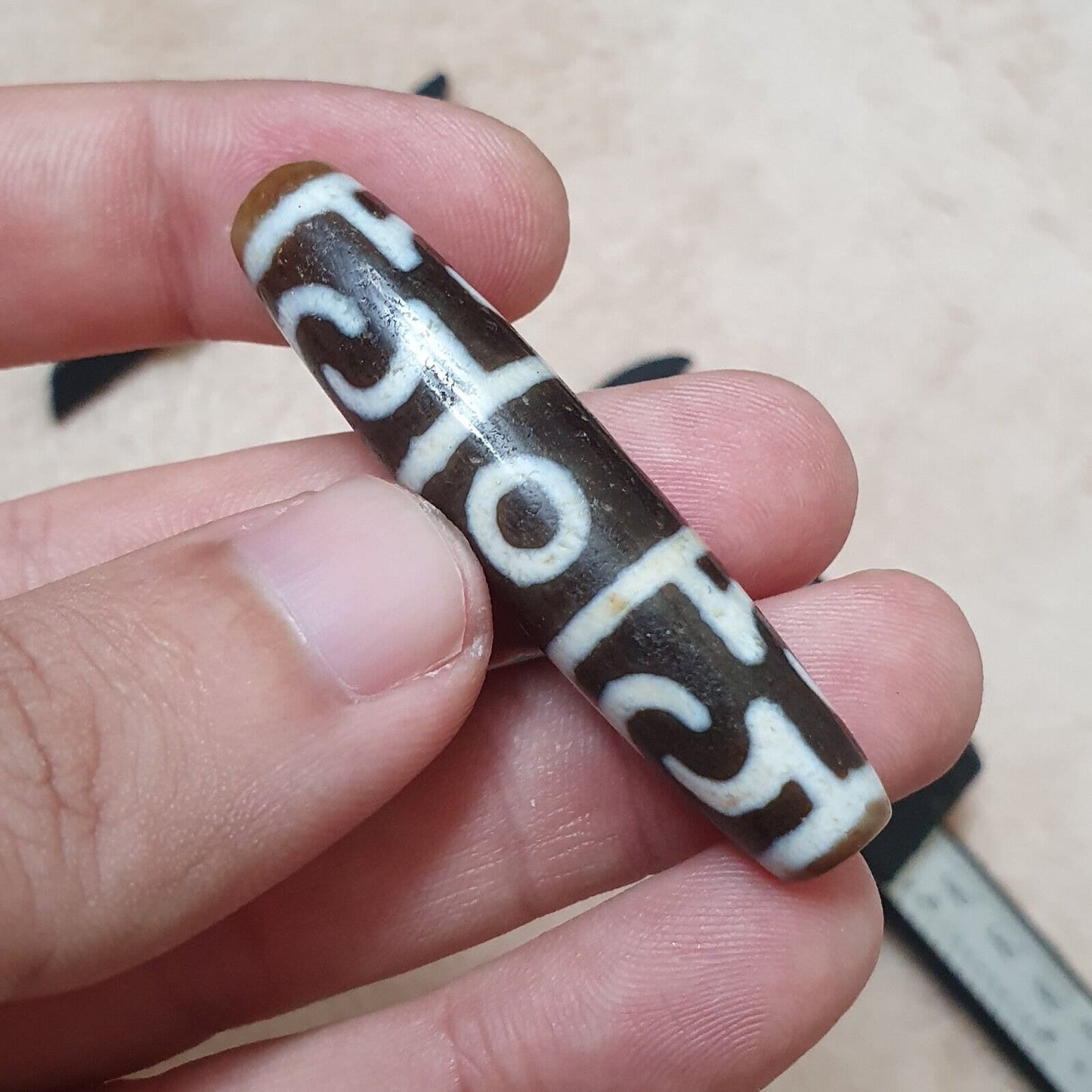 Himalayan tibetan dzi bead tasso amulet agate bead pr8