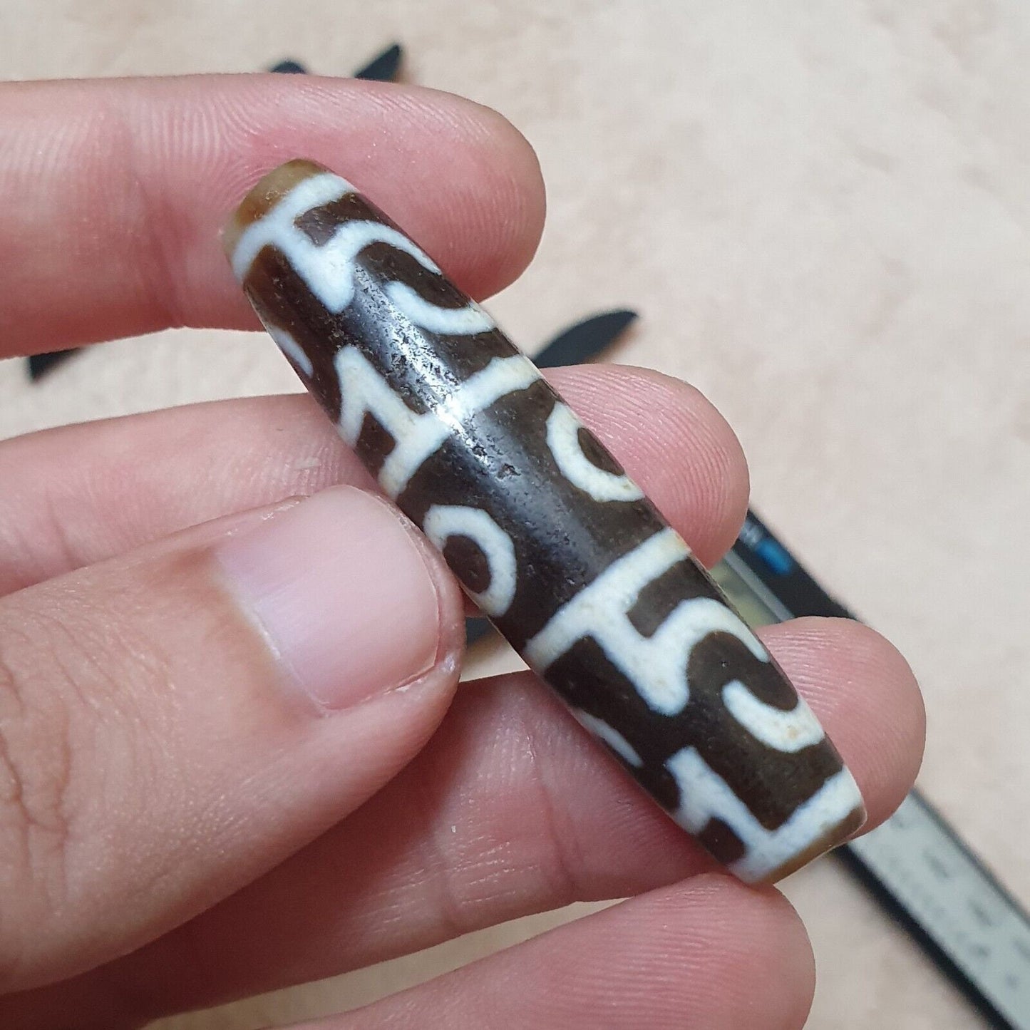 Himalayan tibetan dzi bead tasso amulet agate bead pr8