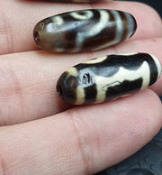 Himalayan indo tibetan eyes pattern agate dzi amulet bead lot 3 beads L3B