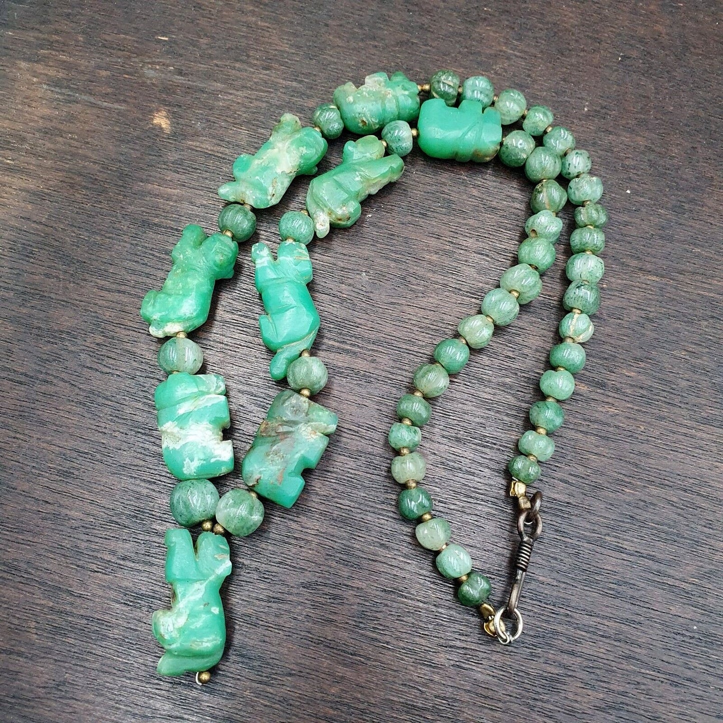 Vintage chinese tibetan jade carving jade animals melon shape necklaces