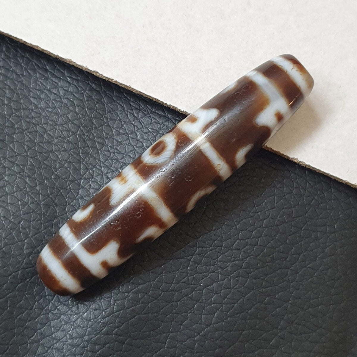 Himalayan tibetan dzi bead very unique amulet agate bead pr5