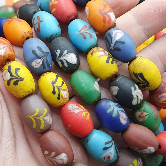 Vintage floral oval shape fancy multicolor glass beads necklace 18x13mmGift