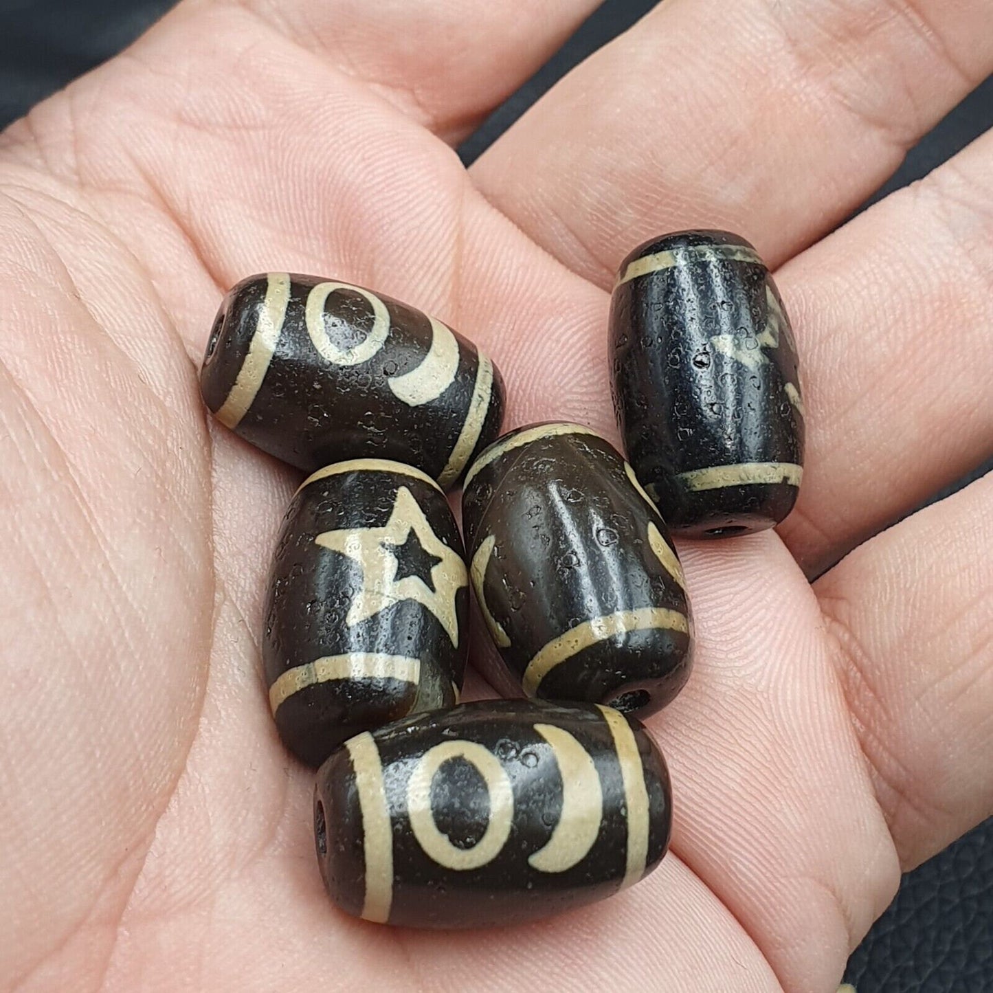 Himalayan indo tibetan rare patterns dzi amulet bead lot 5 beads