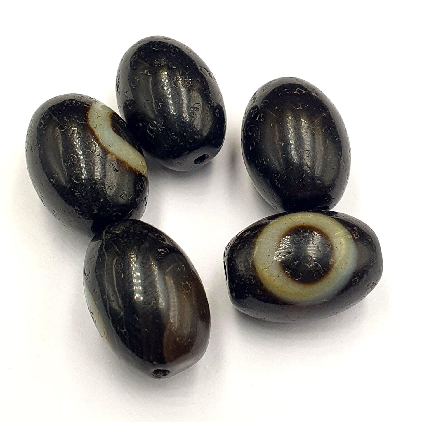 old antique himalayan tibetan dragon 1 eye dzi amulet bead Random Select