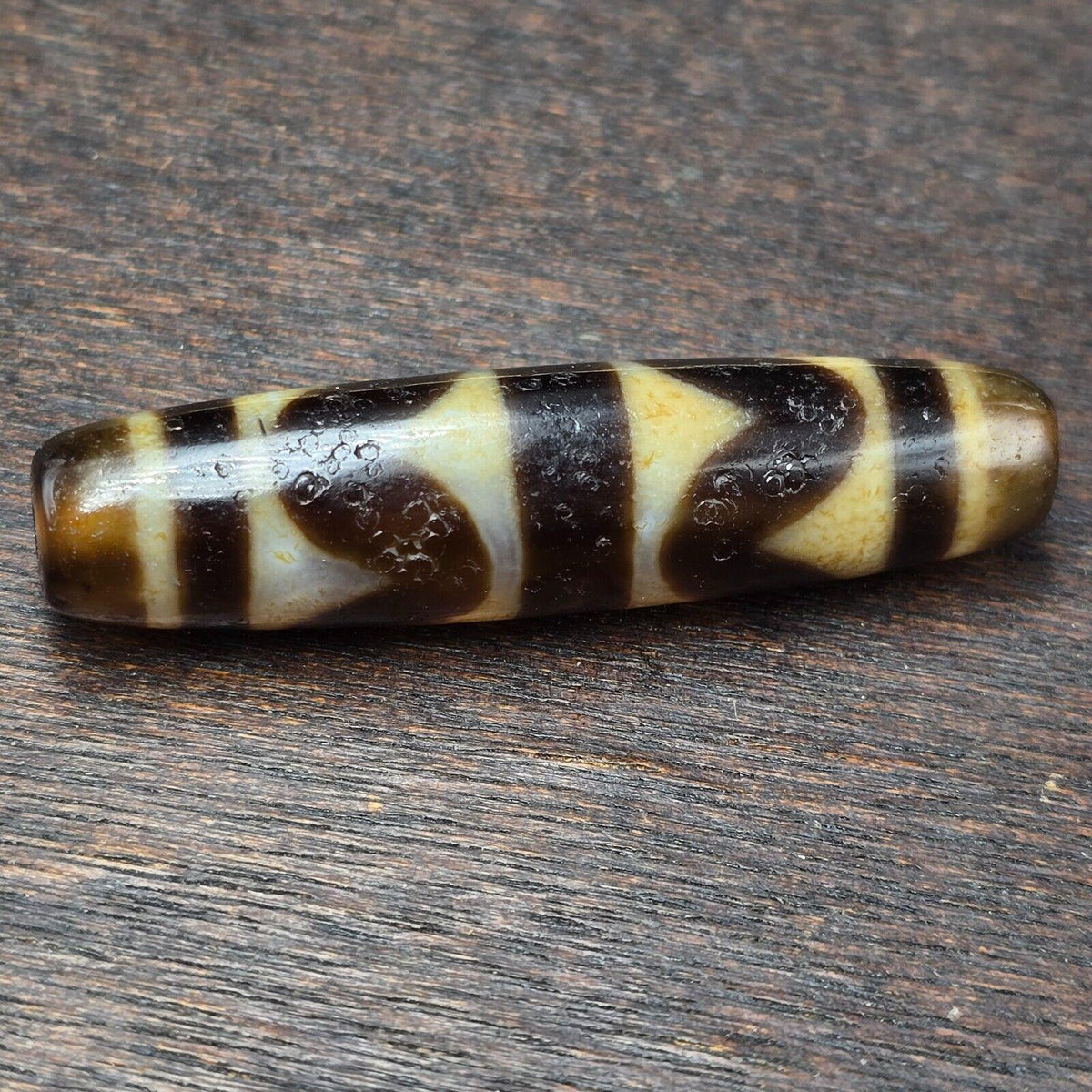 Tibetan top old agate dogtooth eye symbolize dzi bead totem pendant