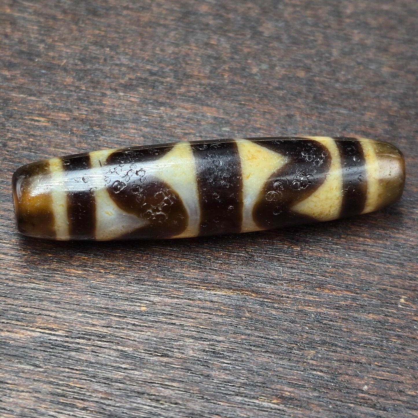 Tibetan top old agate dogtooth eye symbolize dzi bead totem pendant