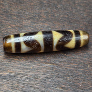Tibetan top old agate dogtooth eye symbolize dzi bead totem pendant