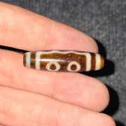 Old himalayan indo tibetan agate bead 5 eyes pattern amulet