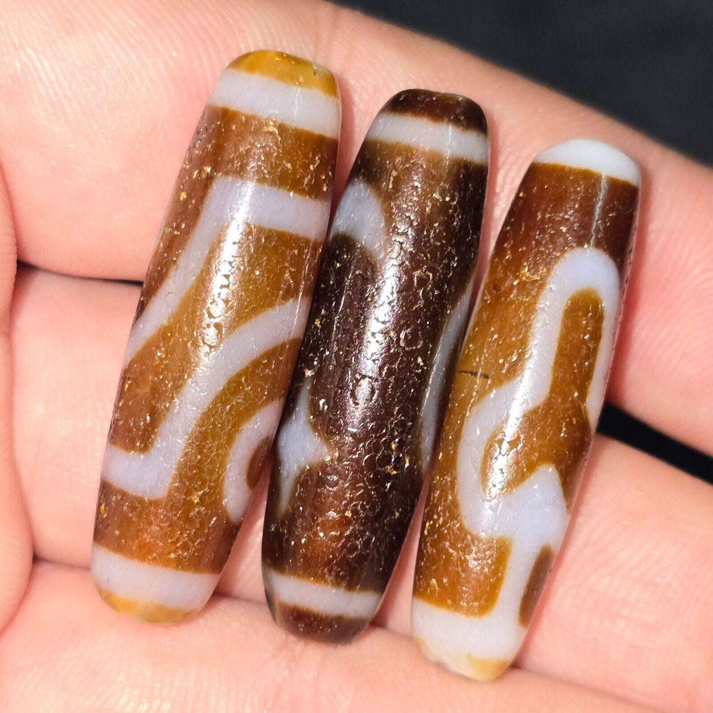 Lot 3 unique himalayan indo tibetan agate bead unique eyes pattern amulet