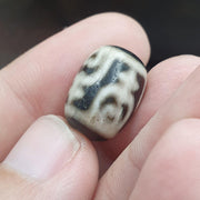 Lot 9 vintage tibetan unique pattern eyes agate stone dzi bead amulet