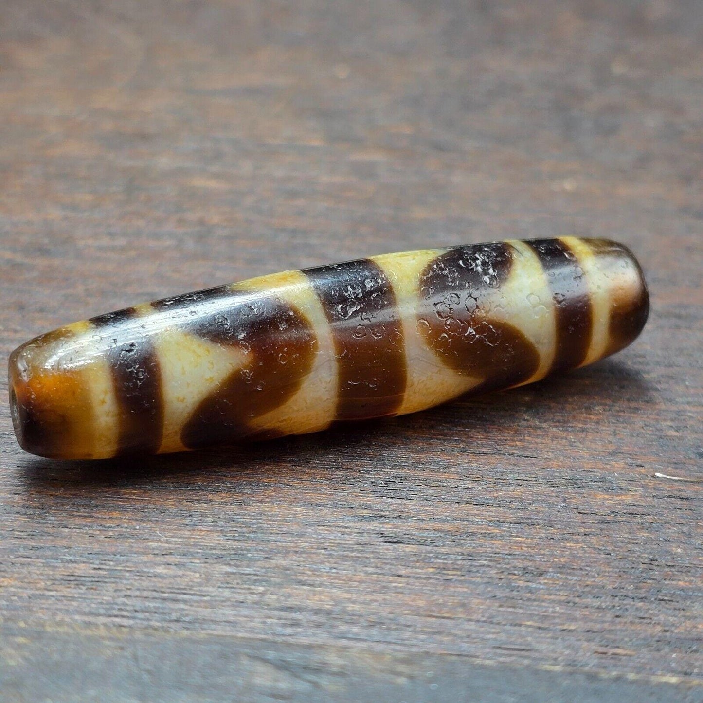 Tibetan top old agate dogtooth eye symbolize dzi bead totem pendant
