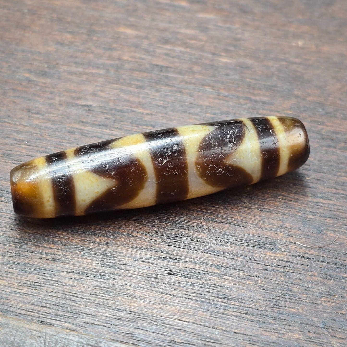 Tibetan top old agate dogtooth eye symbolize dzi bead totem pendant