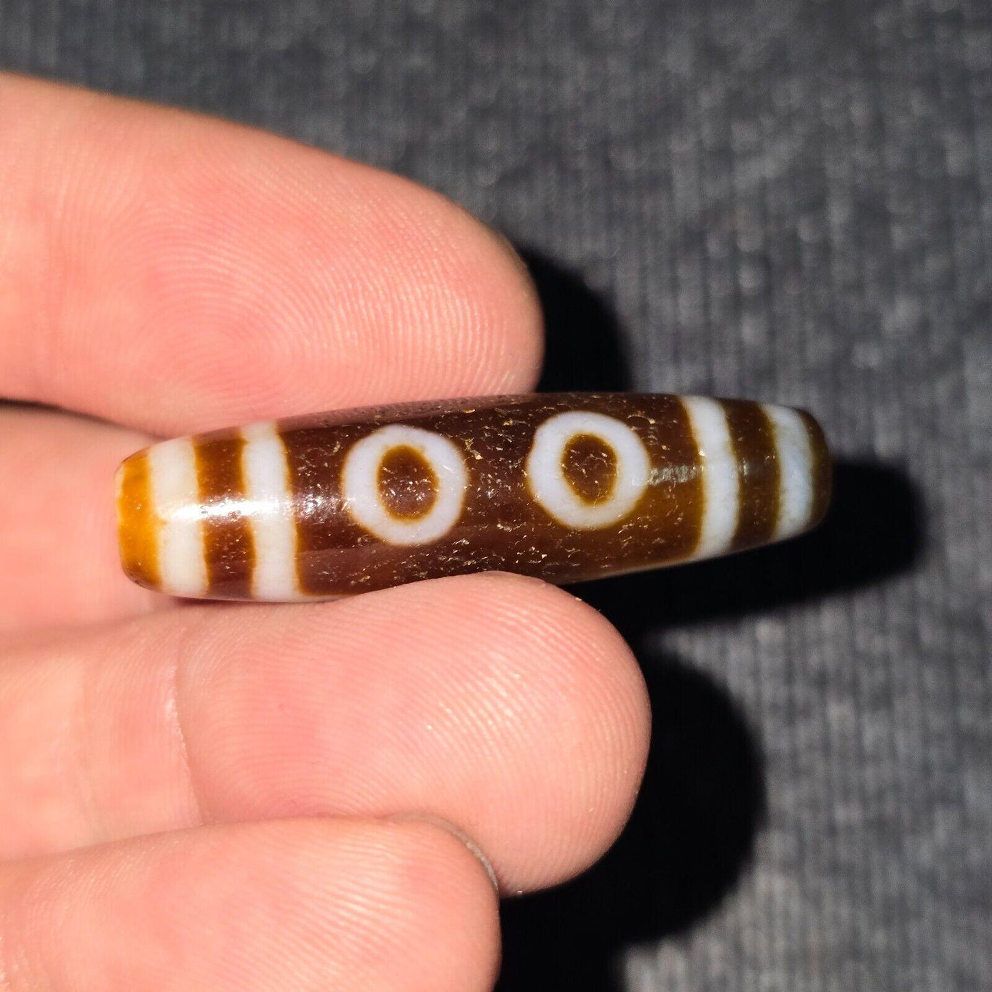 Old himalayan indo tibetan agate bead 5 eyes pattern amulet