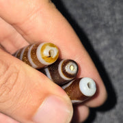 Lot 3 unique himalayan indo tibetan agate bead unique eyes pattern amulet