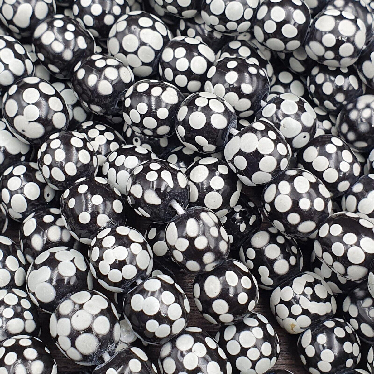 Skunk venetian inspired trade glass beads black thousand eyesGift