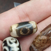 Lot 9 vintage tibetan unique pattern eyes agate stone dzi bead amulet