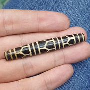 Rare pattern large south asian burmese old black&white pyu pumtek amulet bead