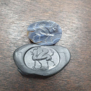 Antique ble lace agate seal bead mysterious animal intaglio stamp pendent