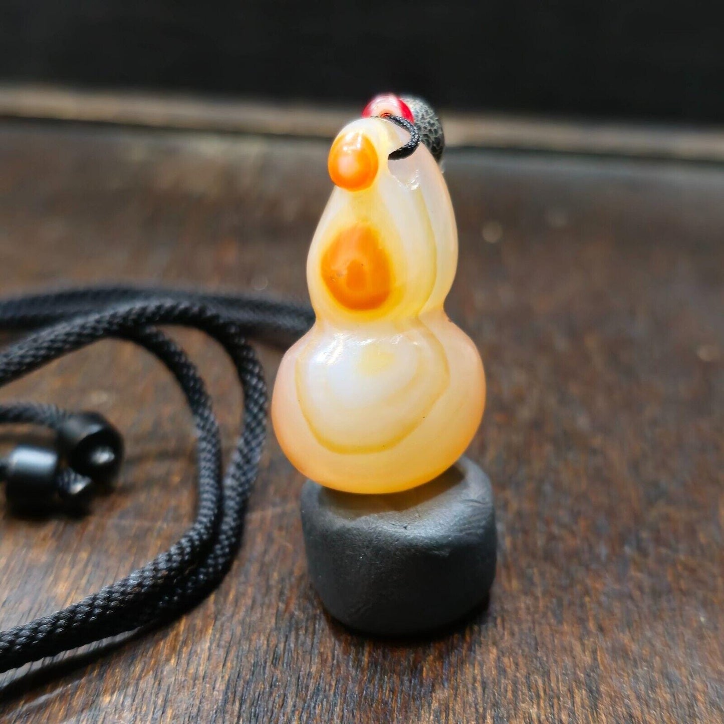 Unique tibetan himalayan orange eyes agate amulet bead #20