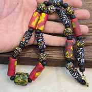Multicolor antique style glass beads necklace.