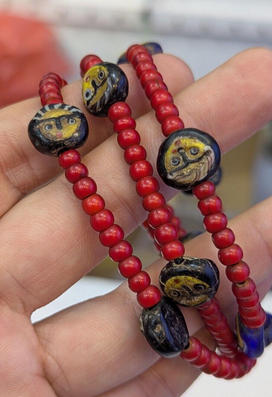 Antiaque vintage venetian whiteheart  face glass beads beaded necklaceGift