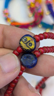 Antiaque vintage venetian whiteheart  face glass beads beaded necklace.