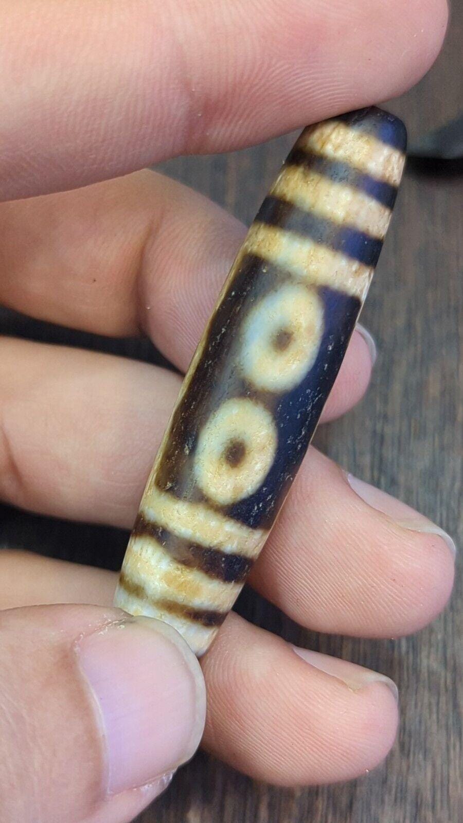 Tibetan 5 eyes agate stone dzi bead amulet jn-16