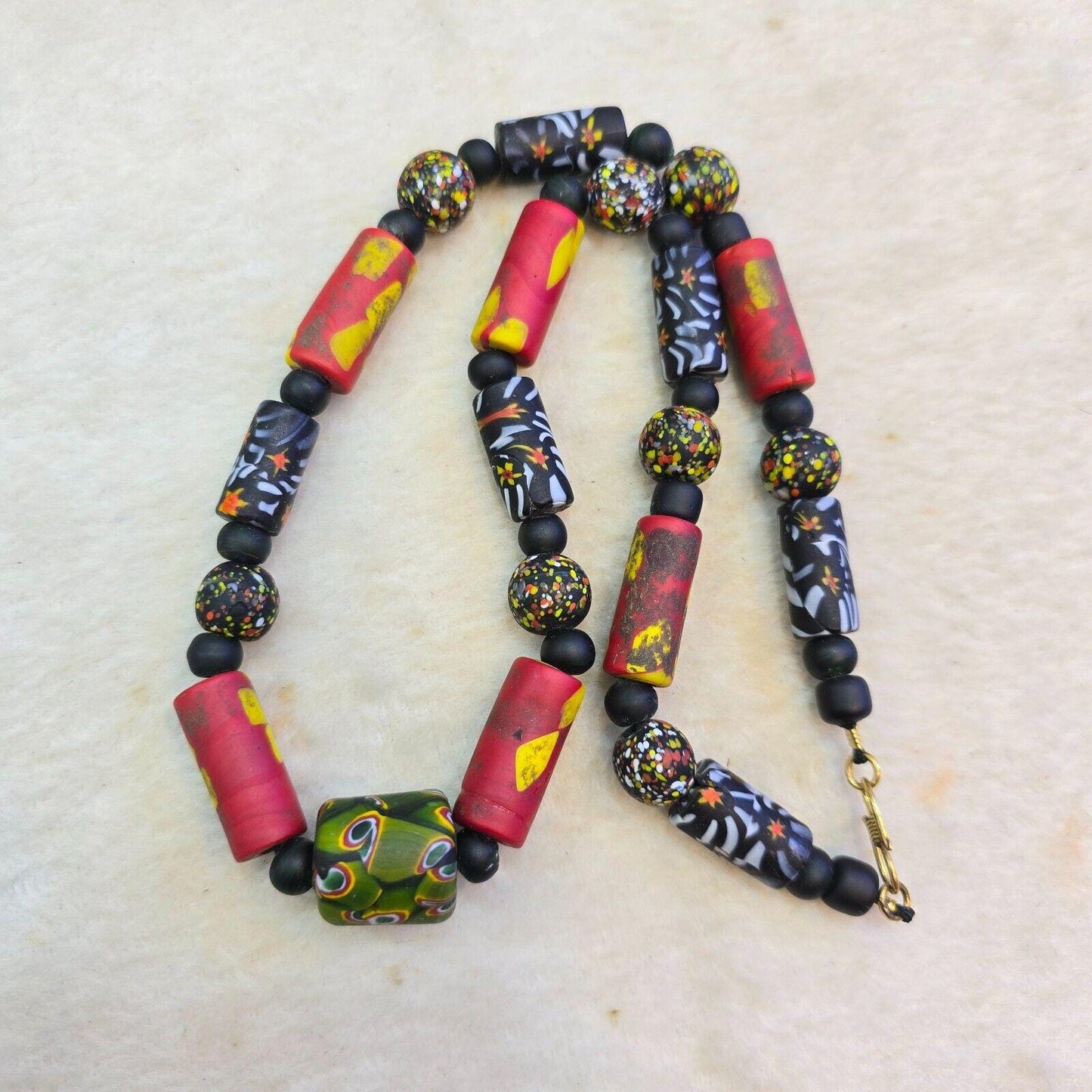 Multicolor antique style glass beads necklaceGift