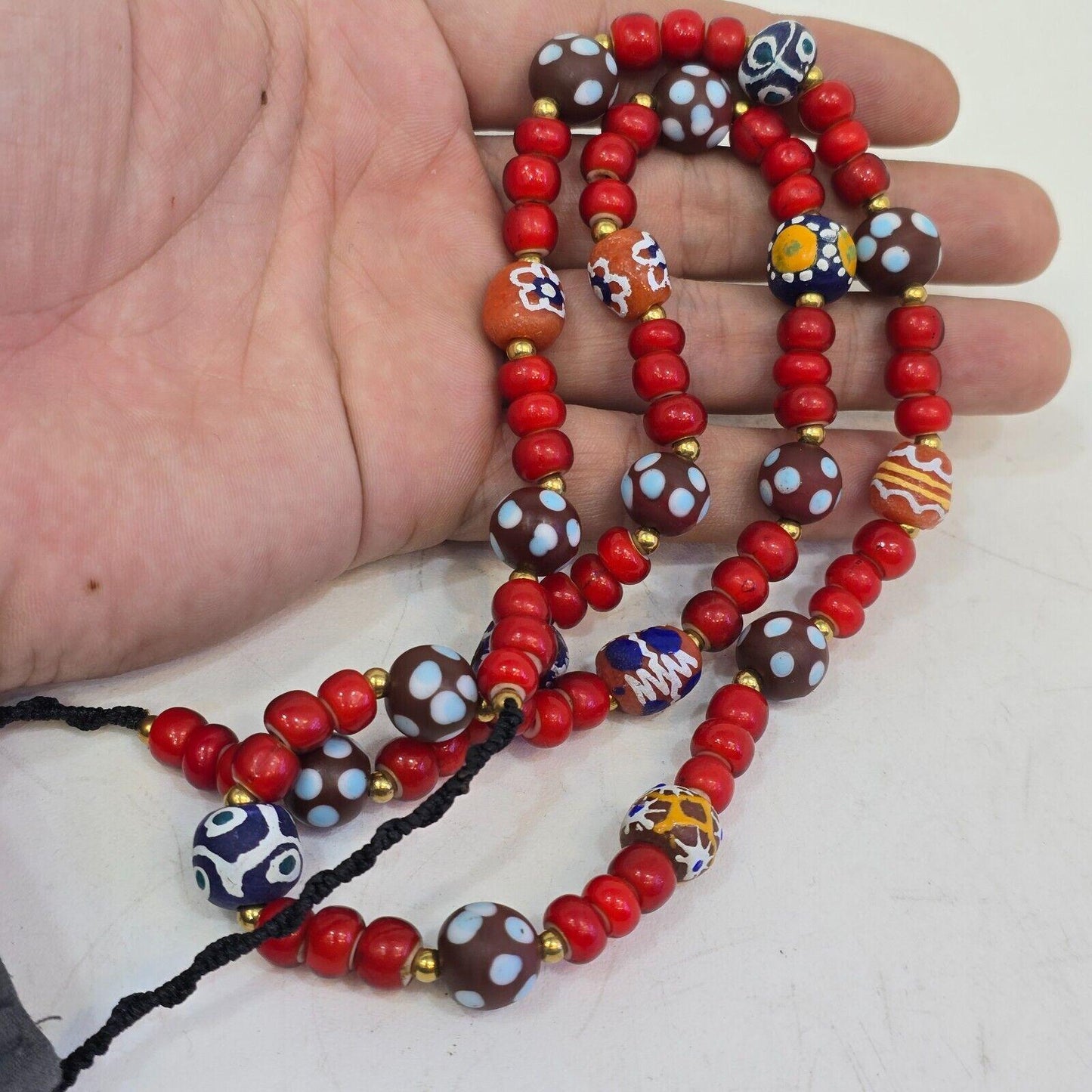 8mm venetian white heart african venetian style dotted beads necklace