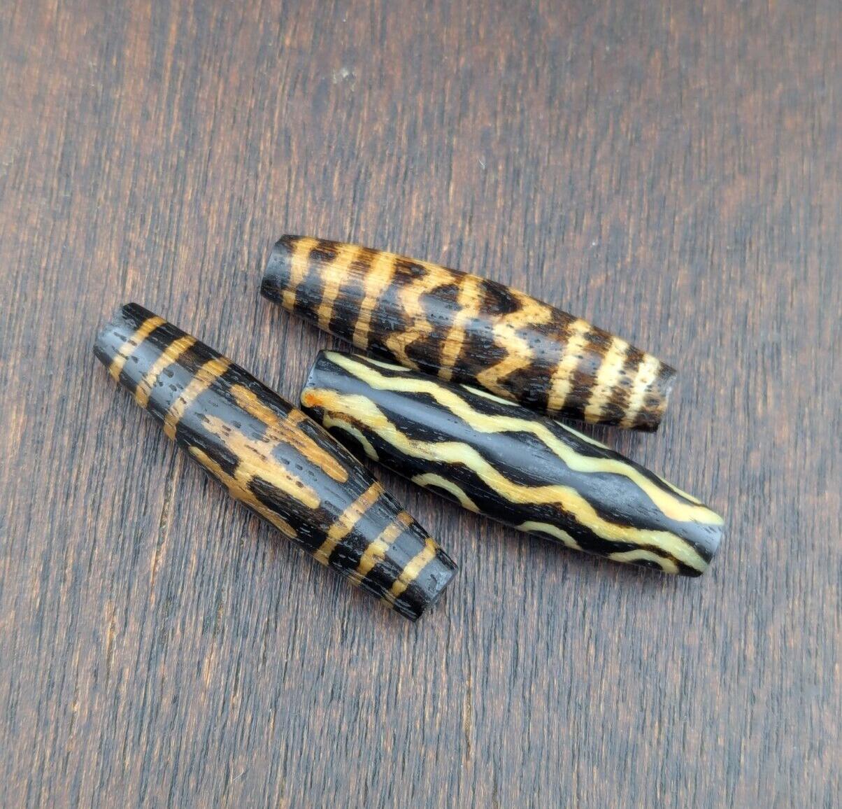Lot 3 south asian burmese antiques trade pumtek petrified wood beads  l3