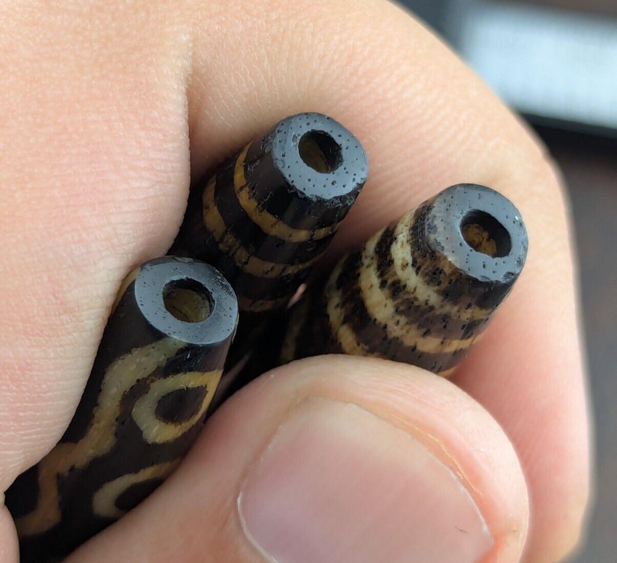 Lot 3 south asian burmese antiques trade pumtek petrified wood beads  l3