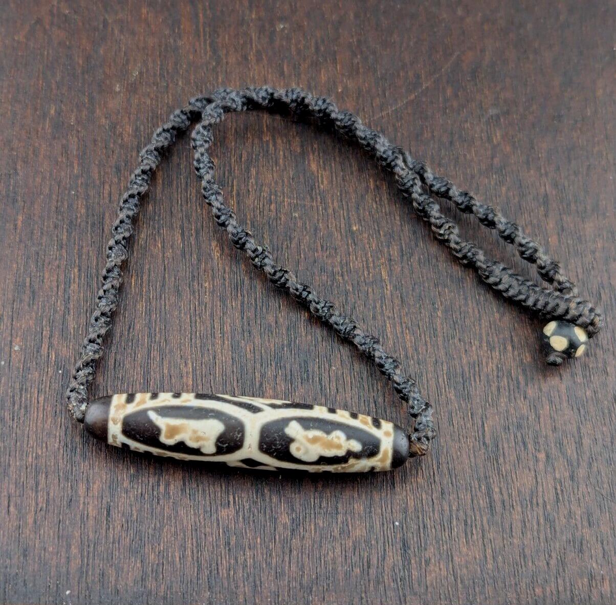 Vintage old tibetan very unique eyes agate stone dzi bead big amulet