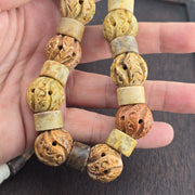 Antique african carving stone jade jasper beads necklace
