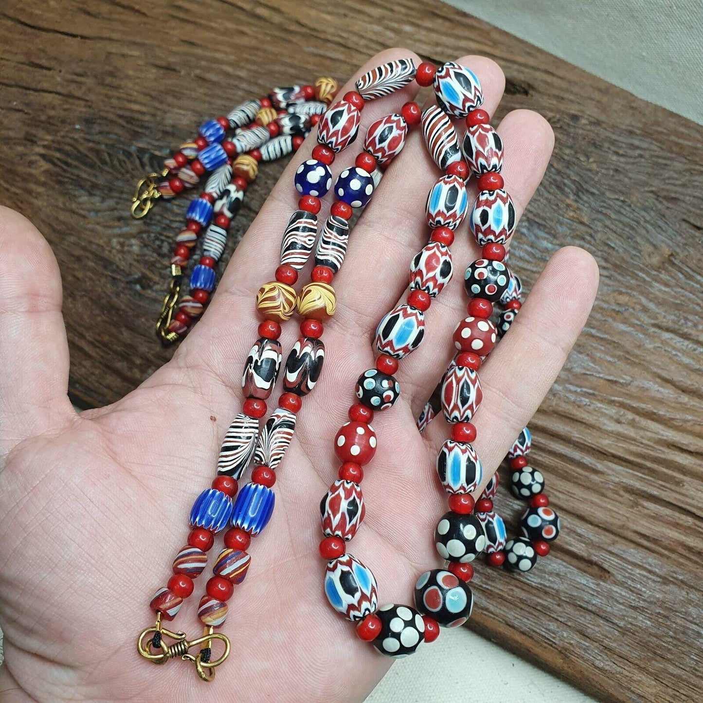 Vintage venetian style chevron feather skunk mix glass beads necklace mx-122Gift
