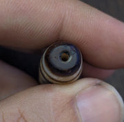 Tibetan 5 eyes agate stone dzi bead amulet jn-16